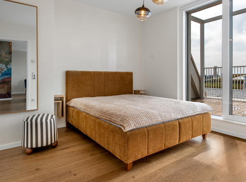 Prenájom - Penthouse so slnečnou terasou vo Vydrici, BA I – Staré Mesto