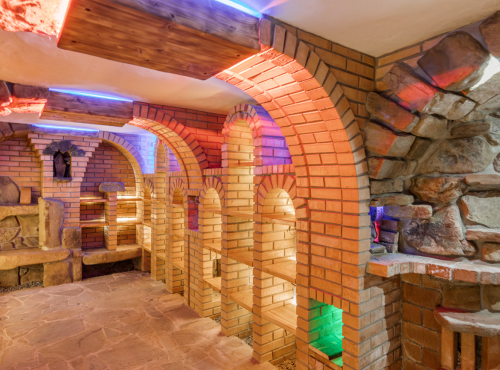 Predaj - Historická vila so súkromným parkom, Modra