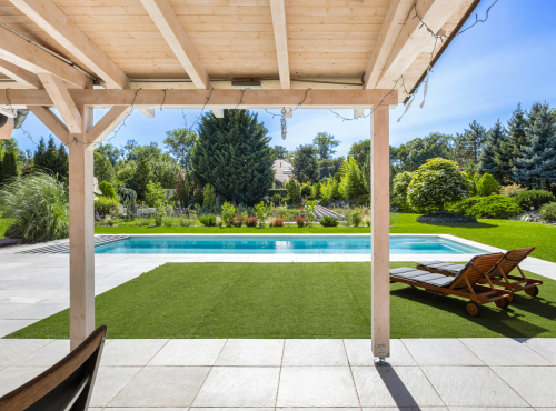 Predaj - Rodinný dom s bazénom a záhradou, Limbach