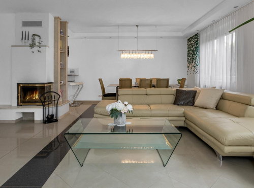 Predaj - Rodinný dom so záhradou, Gajary