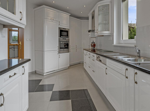 Predaj - Rodinný dom so záhradou, Gajary