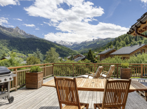 Family chalet Cerf, France – Méribel