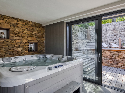 Zahraničné nehnuteľnosti - Vidiecka usadlosť, Vysočina – Žďárské vrchy