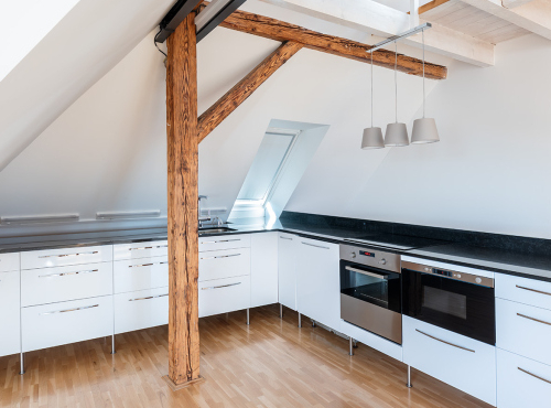 Predaj - Reprezentatívna vila s veľkorysým pozemkom, BA I – Staré Mesto