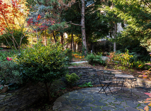 Predaj - Reprezentatívna vila s veľkorysým pozemkom, BA I – Staré Mesto