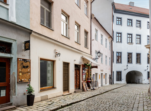 Predaj - Byt na Klariskej, BA I – Staré Mesto