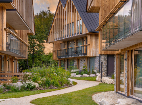 Predaj - SKI-IN/SKI-OUT apartmán, Vysoké Tatry – Tatranská Lomnica