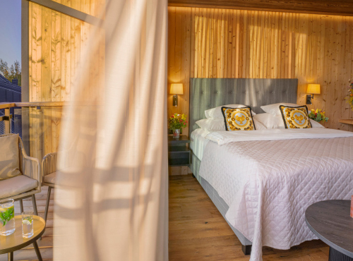 Predaj - SKI-IN/SKI-OUT apartmán, Vysoké Tatry – Tatranská Lomnica