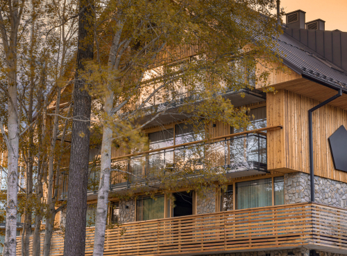 Predaj - SKI-IN/SKI-OUT apartmán, Vysoké Tatry – Tatranská Lomnica