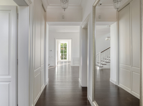 Zahraničné nehnuteľnosti - Prvorepubliková vila, Praha 9 – Vysočany