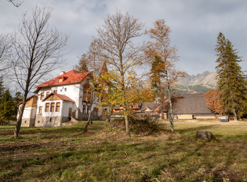 Iconic Villa in the center of the High Tatras, Tatranská Lomnica