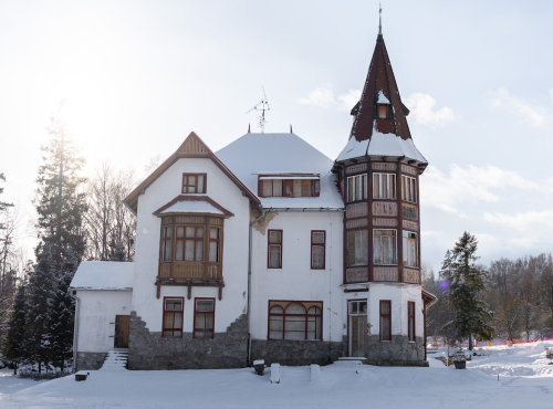 Predaj - Ikonická vila v centre Vysokých Tatier, Tatranská Lomnica
