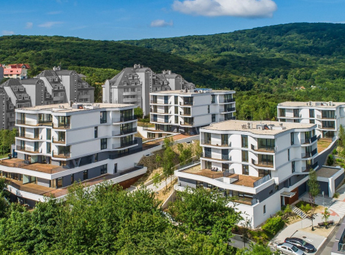 Apartments with views of the Little Carpathians, Bratislava IV – Dúbravk