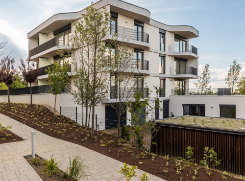 Apartments with views of the Little Carpathians, Bratislava IV – Dúbravk