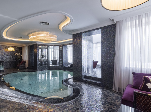 Zahraničné nehnuteľnosti - Elegantná vila, Praha 6 – Hanspaulka