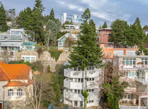 Sale - Investment family house on Mišíkova, BA I – Old Town