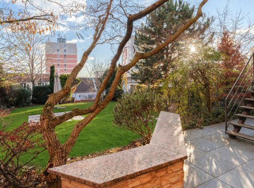 Family House on Ambrová Street, BA III – Nové Mesto