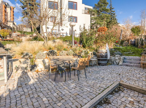 Predaj - Polyfunkčný objekt/Rodinný dom na Bárdošovej, BA III – Nové Mesto