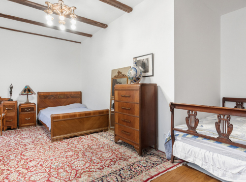 Predaj - Renesančný meštiansky dom v srdci historickej Trnavy, Trnava