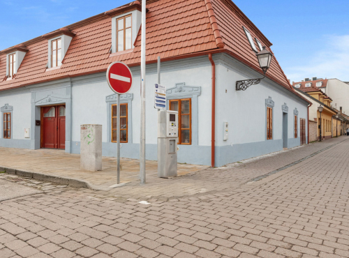 Predaj - Renesančný meštiansky dom v srdci historickej Trnavy, Trnava