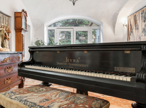 Predaj - Renesančný meštiansky dom v srdci historickej Trnavy, Trnava