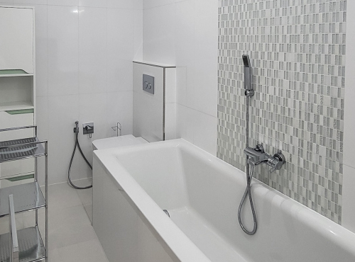 Prenájom - Zariadený byt pri Kalvárii, BA I – Staré Mesto