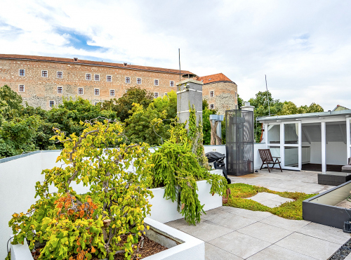 Rent - Penthouse on Zamocka Street, Bratislava I – Old Town