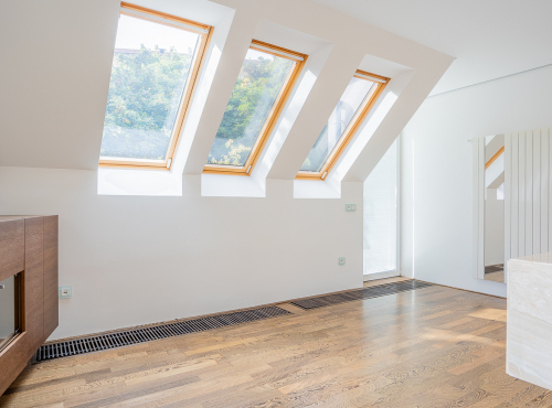 Rent - Penthouse on Zamocka Street, Bratislava I – Old Town