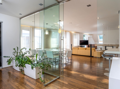 Rent - Penthouse on Zamocka Street, Bratislava I – Old Town